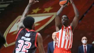 Euroliga (J13): Printezis vuelve a decidir. Un ALBA en racha arrasa a Fenerbahce