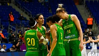 Fichajes de altura para Perfumerías Avenida; Surís y Antoja cesados