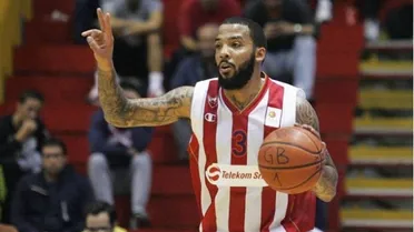 Laboral Kutxa cae en un gélido encuentro en el Pionir. Acaba tercero de Grupo