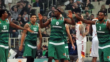 Zoco europeo: Singleton muy cerca de Fener, guerra Baskonia-Bayern por Shields