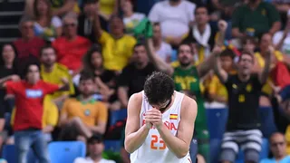 Una España y un Gasol para olvidar se meten en la boca del lobo (65-66)