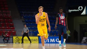 David DiLeo, carácter impasible