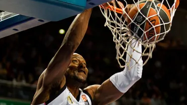 Felipe Reyes lidera la borrachera anotadora madridista ante el Sassari (115-94)