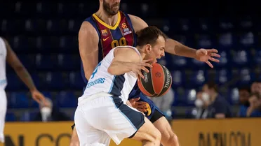 Pangos asalta el Palau y el Zenit le roba la localía al Barça (74-76)