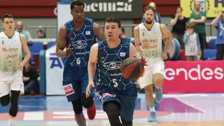 Zoco ACB: Dani Pérez, oficial a Manresa. Davies, a punto de ser cotonou