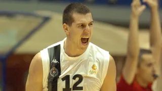 Lucha encarnizada por entrar en la Final Four; Simonovic y Milosavljevic deciden