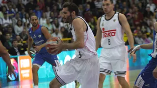 Copa Euroamericana: Carroll fue el guía en Bogotá y Peñarol tumbó a triples a Baskonia