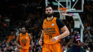 Entrevista a Bojan Dubljevic: “No puedo verme jugando en otro sitio que no sea Valencia”