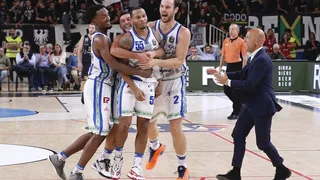 LEGA SERIE A: Sassari y Virtus Bologna únicos invictos