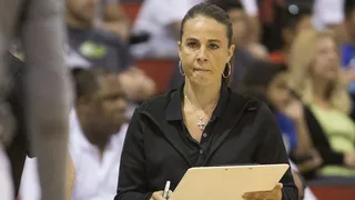 Los Bucks entrevistarán a Becky Hammon para el puesto de entrenador