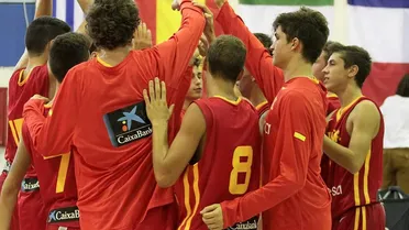 Convocatorias de España en categorías inferiores para el Puente de la Constitución