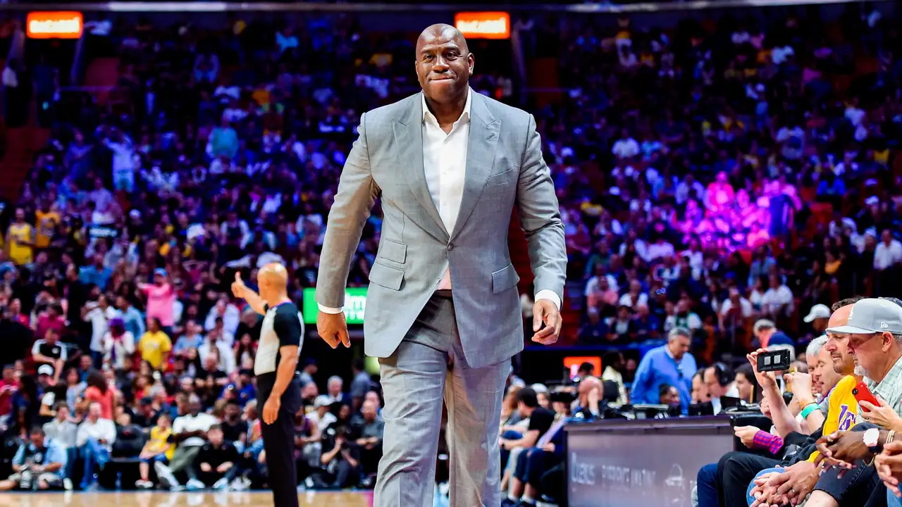 La anécdota más increíble de Magic Johnson: de cómo perdió 5.000 millones de dólares