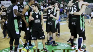 Adecco Plata (PO-1.3): Los favoritos pasan sufriendo. Carter, espectáculo y MVP