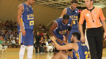 Proyecto UCAM Murcia 2014-15: Alas para creer en algo más