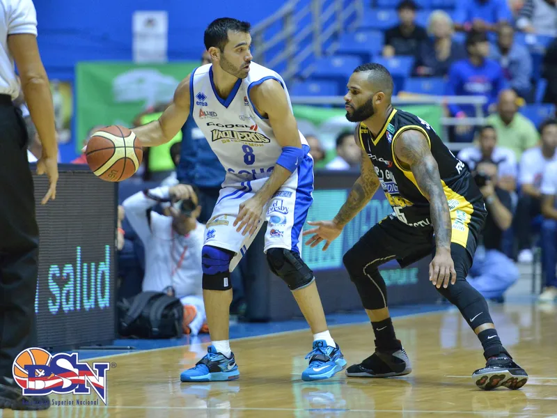 Puerto Rico: Capitanes gana en el rancho vaquero y el campeón resiste a Cangrejeros