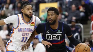 Libre de cargos y con mercado: Lakers y tres equipos NBA siguen de cerca al mejor jugador de la agencia libre