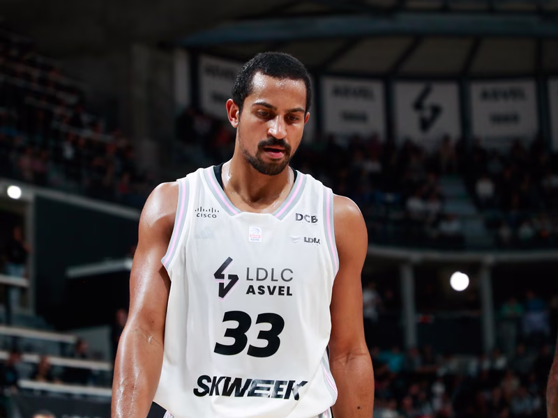 Pozzecco quiere descartar a dos jugadores en ASVEL