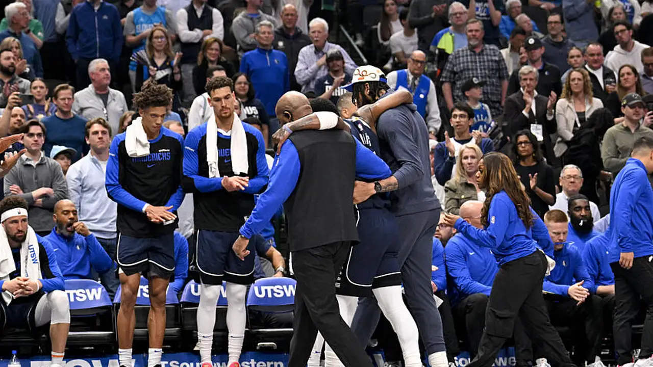 Rumores NBA: la devastadora lesión de Kyrie Irving podría cambiar el futuro de Durant