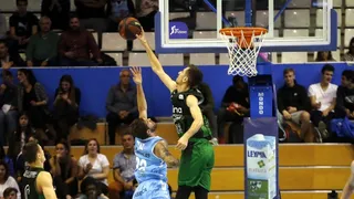 El buen hacer de la Penya puede con el esfuerzo lucense