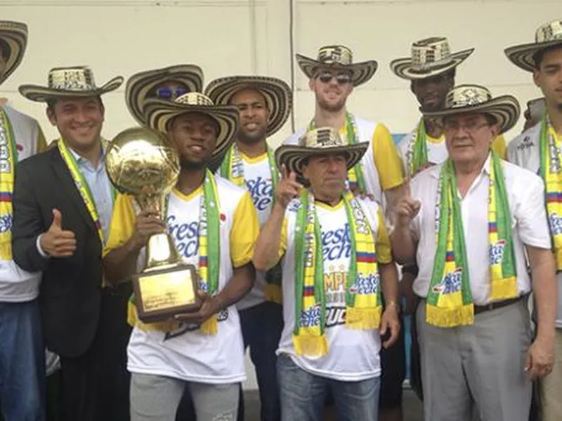 Latinoamérica: Un campeón en Colombia, el ciclón San Lorenzo y el marino Valdeolmillos
