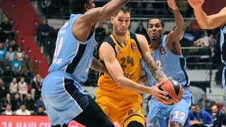Euroliga (J7): Khimki gana. Nueva exhibición del dúo Larkin-Micic. Maccabi arrasa a Alba