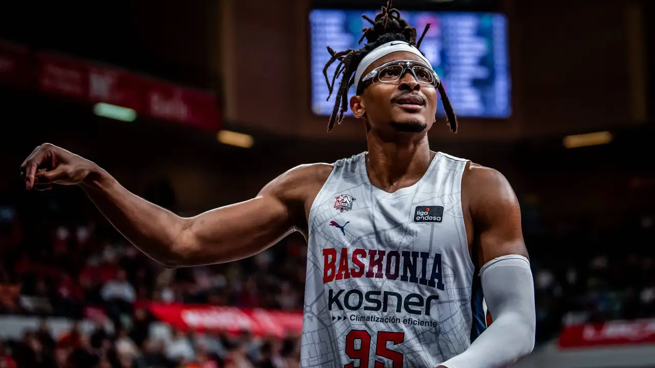 ¿Dardo de Moneke al Baskonia? “Tengo que estar feliz, sentir que me apoyan”