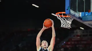 Xacobeo Blu:Sens, un juguete en manos de Bizkaia Bilbao Basket