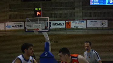 Coruña y Lleida resucitan a domicilio. CB Prat, hundido en el pozo