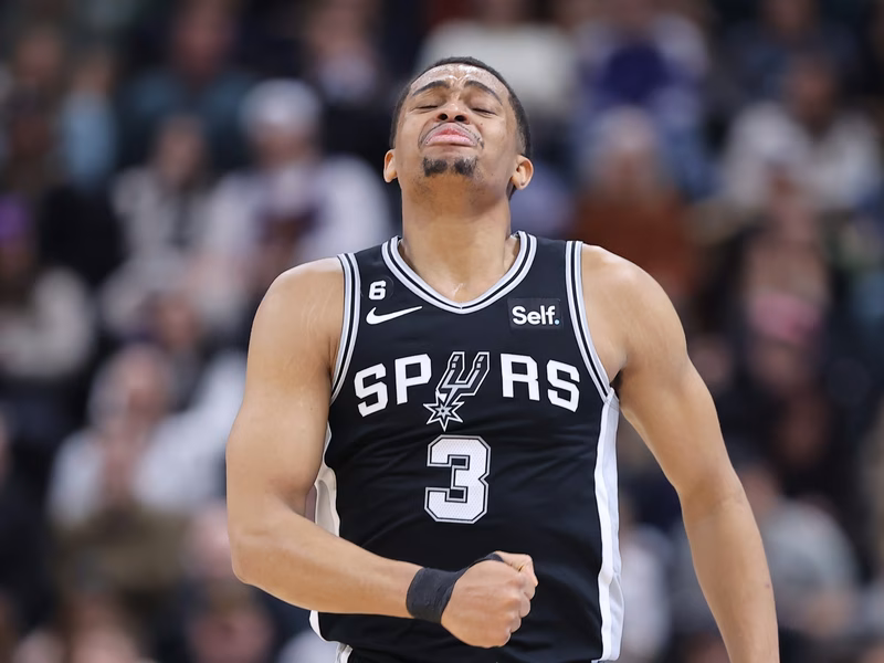 Los Spurs renacieron tras una racha de ¡16 derrotas consecutivas!
