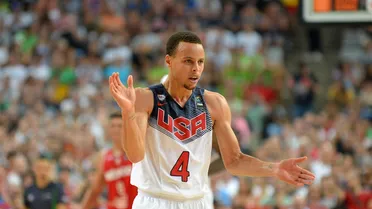 Va de récords: los Warriors 11 victorias consecutivas y los Knicks 4-16 de balance