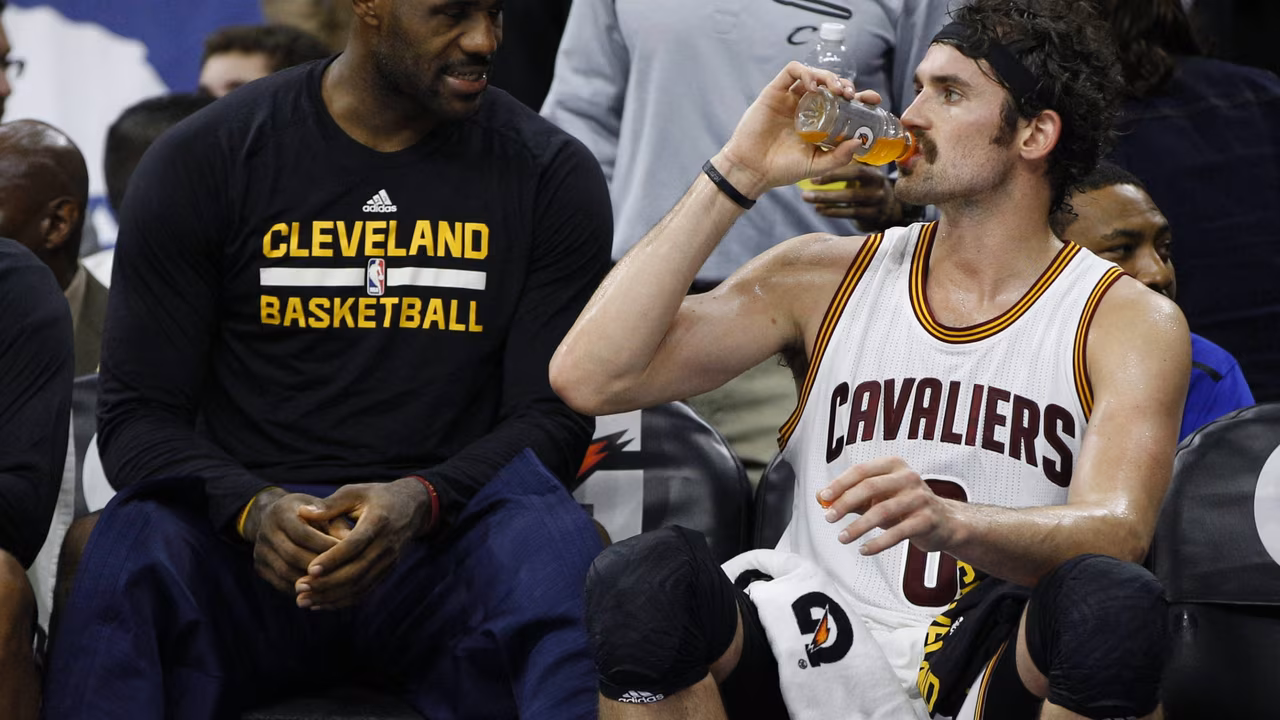 ¿Los Ángeles Lakers reunirán a LeBron James con un campeón de 2016?