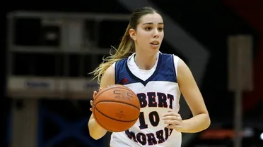 Rebeca Navarro se coloca líder absoluta en porcentaje de triples en la NCAA Div I