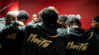 ¿Cómo llegan los Toronto Raptors a Orlando?