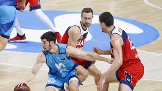 Victoria peleada hasta el final del Movistar Estudiantes frente al Baxi Manresa (87-79)