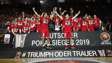 easyCreditBBL: Un triple de Nikos Zisis da a Bamberg el título de Copa frente al ALBA