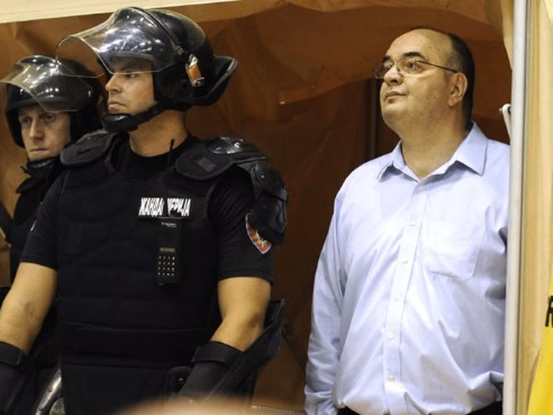 Insultos del PAO, acusaciones de Dusko Vujosevic y menosprecio a Scariolo