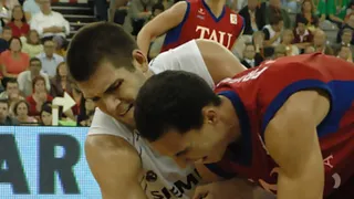 El Baskonia acaba líder de grupo y Prigioni se queda a un robo del triple doble