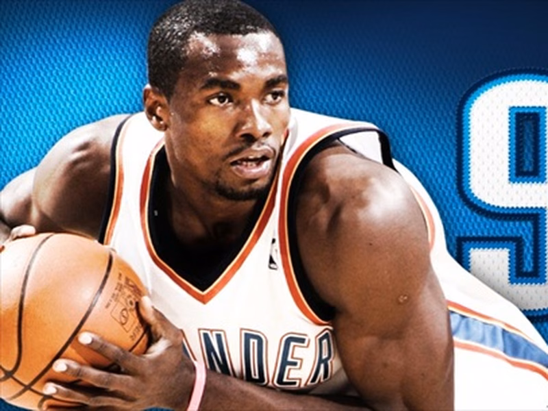 Y al tercer partido, Ibaka resucitó a los Thunder