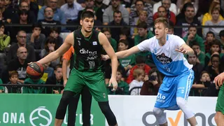La Penya remonta un partido de infarto 83-79