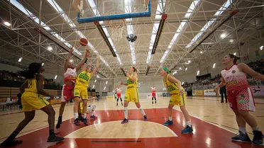 Solo Al-Qázeres aguanta el ritmo de Girona y Perfumerías; Williams, MVP