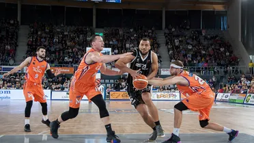 Zoco LEB Oro: Larsen, Bertone, Nurger, Schaftenaar, Tamayo, Oroz, Harris