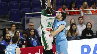 Unicaja deja a Estudiantes en una situación crítica en un partido sin brillo (72-80)