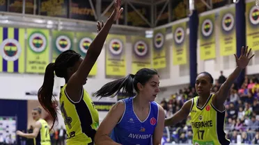 Un enorme Perfumerías Avenida se queda a las puertas de la Final Four (87-80)