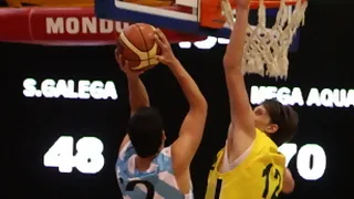 La Selección Galega planta cara, pero el Mega Aqua Monta despierta a tiempo