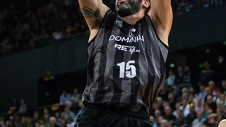 Peyton Siva amarga el debut europeo del Dominion Bilbao Basket (77-85)