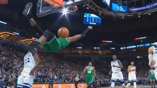 Jaylen Brown protagoniza el susto de la noche en la NBA