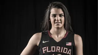 Santa Claus regala a Leti Romero el permiso para jugar ya con Florida State