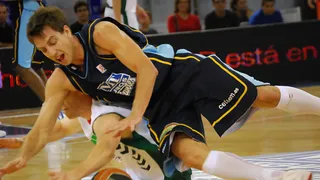 ¡El Estu vuelve a hacerlo! (remonta 27 puntos para derrotar a un rival directo)