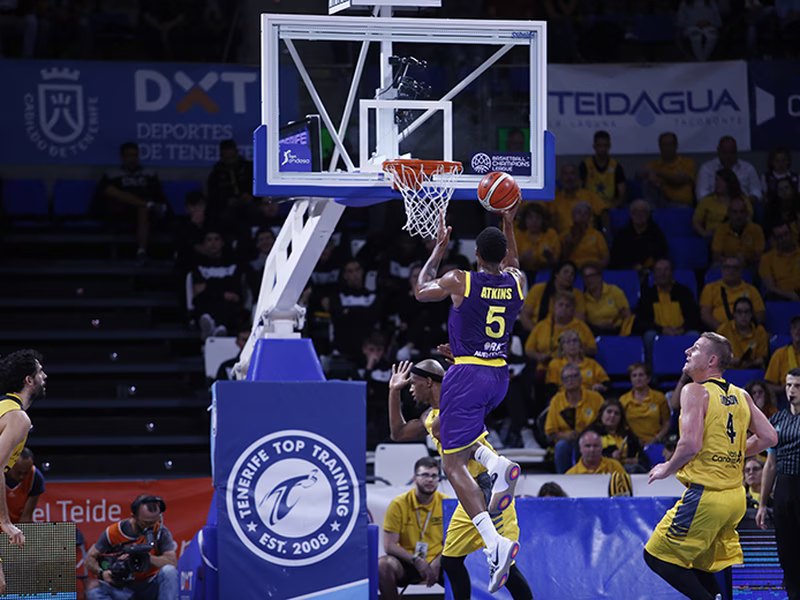 Darion Atkins pondrá el físico para Iberostar Tenerife
