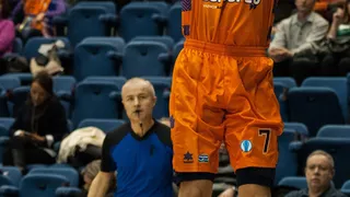 Valencia se lleva 10 puntos de renta a Kazan. También ganan Spartak y Lokomotiv